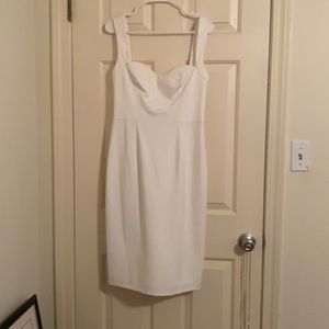 Bodycon sheath white dress